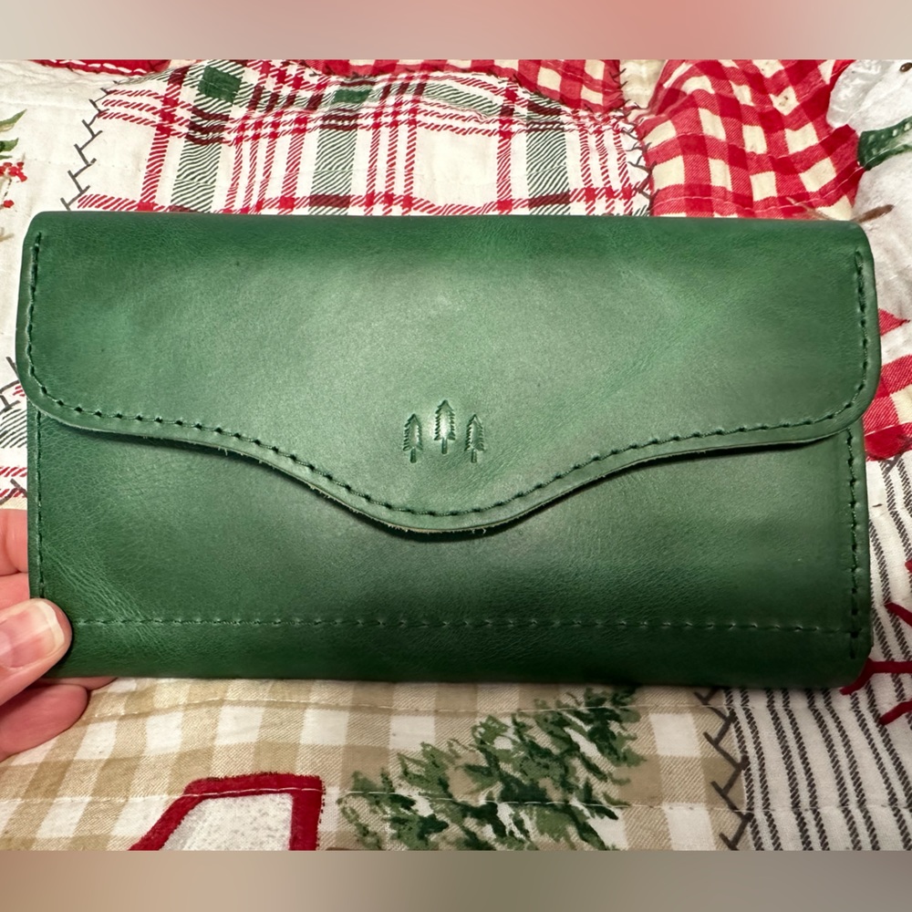 Portland Leather Bozeman large wallet